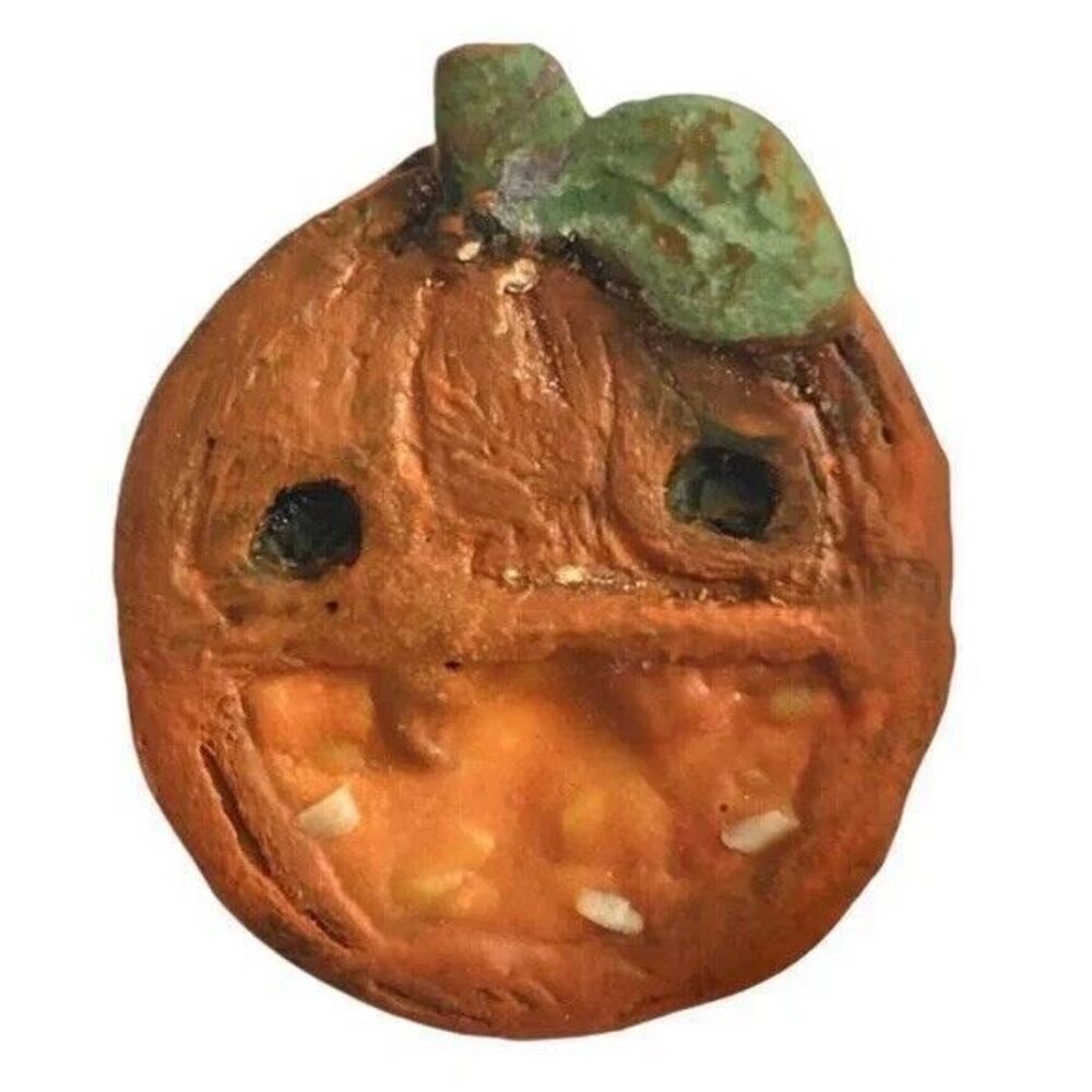 Handmade Pumpkin Brooch Orange Jack-O-Lantern Glow in The Dark Seeds Halloween